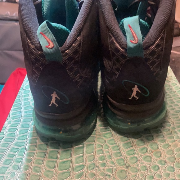 Lightly used Nike Griffey Air max sneakers size 15 - Picture 2 of 3